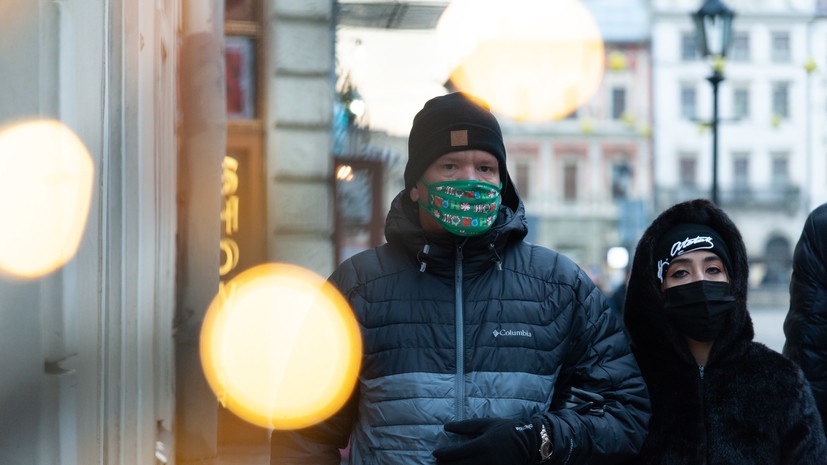Введение жесткого карантина: украинцев спросили об отношении к запретам