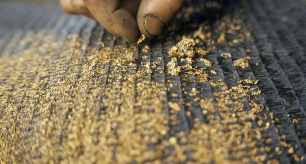 В Конго нашли золото: людей охватила"золотая лихорадка"