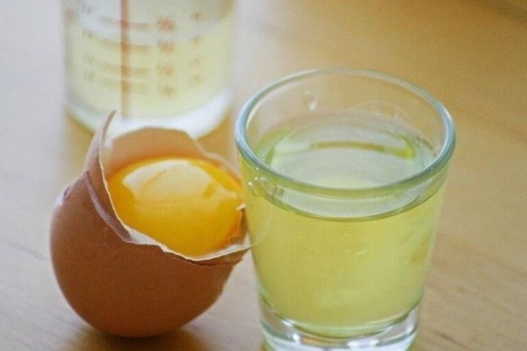 Не вредно ли пить сырые яйца: что говорят медики