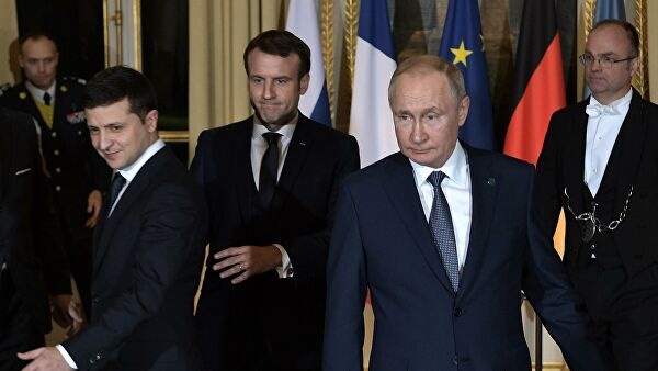 Песков назвал условия переговоров Путина с Зеленским