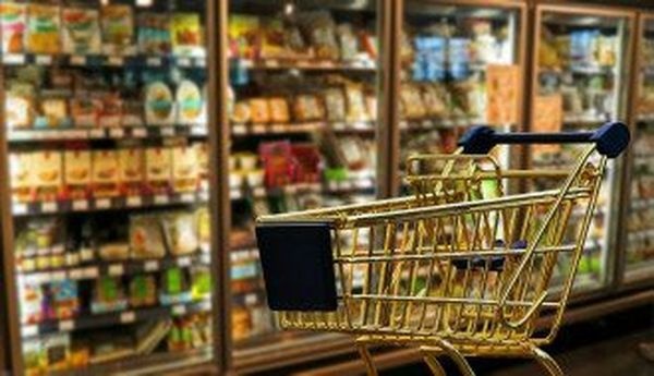 В Нацбанке объяснили, почему стремительно дорожают продукты