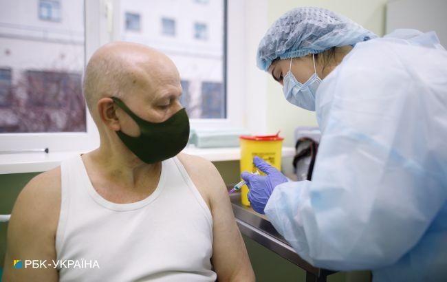 Производителей вакцин собираются освободить от ответственности за любые последствия прививок