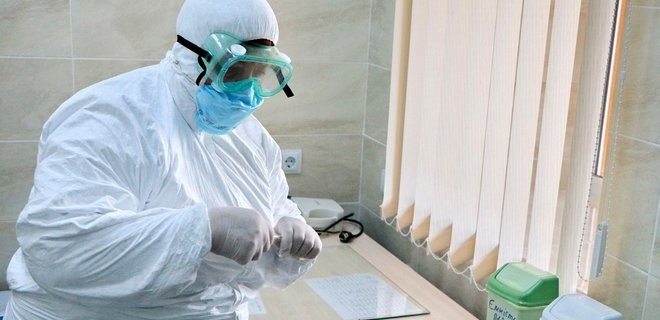 В больницах Житомира в резерве осталось около 130 койко-мест для больных COVID-19