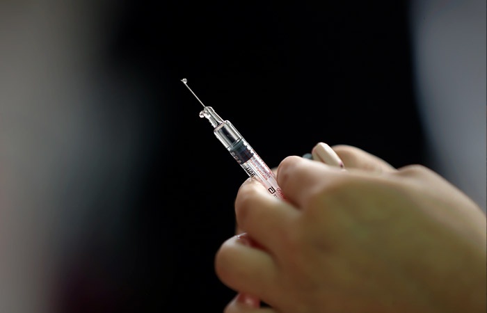 В Грузии впавшая в кому после вакцины AstraZeneca 27-летняя медсестра умерла
