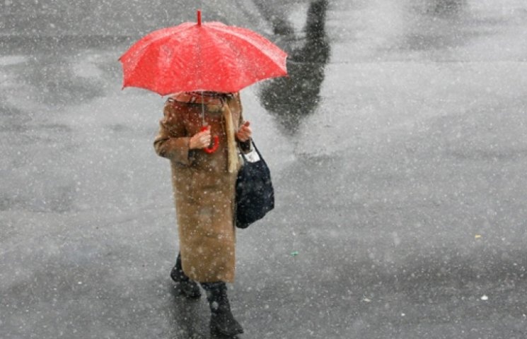 Дождь, местами с мокрым снегом: прогноз погоды в Украине на 22 марта