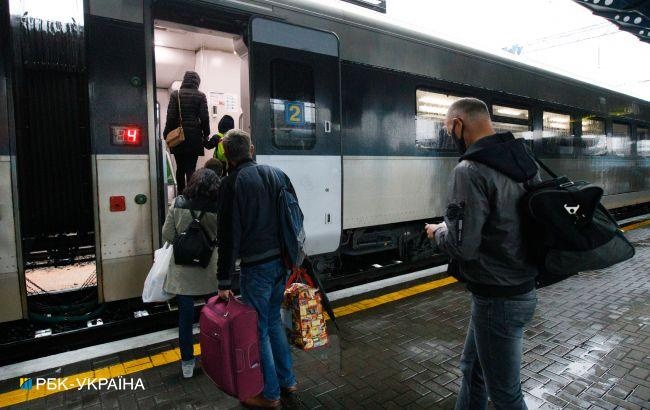 "Укрзализныця" не будет ограничивать высадку-посадку на поезда в Киеве