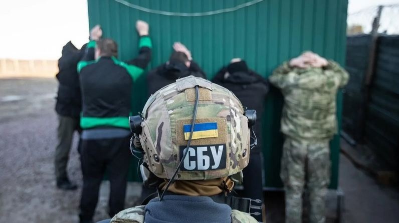 СБУ штурмовала частную военную компанию: громкие детали расследования