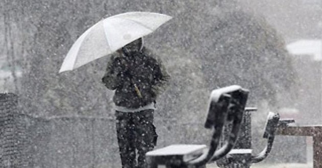 Дожди со снегом: синоптики огорчили прогнозом погоды