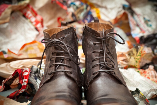 Как сушить обувь и не испортить ее: правильные способы