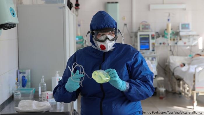 В Украине выявили 10 533 новых случая инфицирования COVID-19