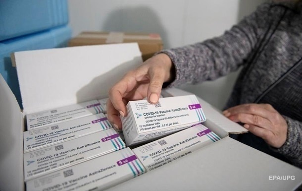 Германия отказалась вакцинировать препаратом AstraZeneca людей в возрасте до 60 лет