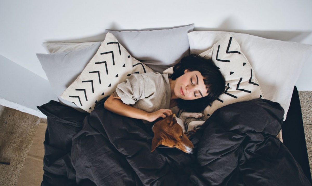 Почему взрослым лучше не спать днем – ответ сонмолога