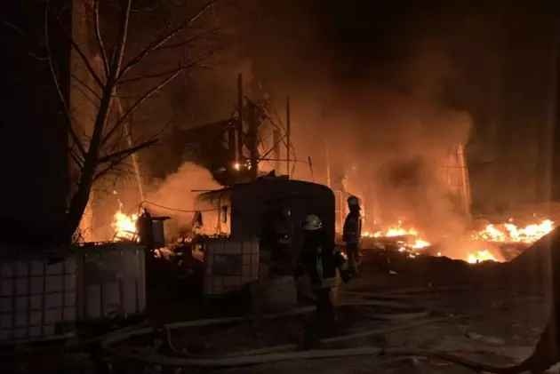 Взрыв и пожар в Харькове: есть пострадавший и погибший