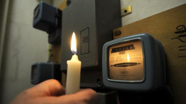 Долги за электроэнергию: как и кому будут отключать "свет"