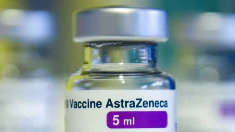 Завод в США прекратил производство вакцины "AstraZeneca"
