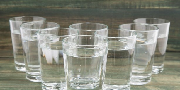 Эти продукты способны заменить 8 стаканов воды в день