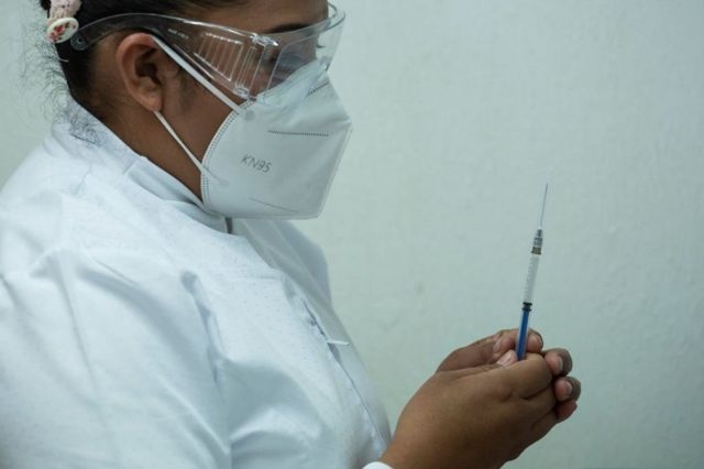 Вакцинация против COVID-19: сколько украинцев уже получили прививку