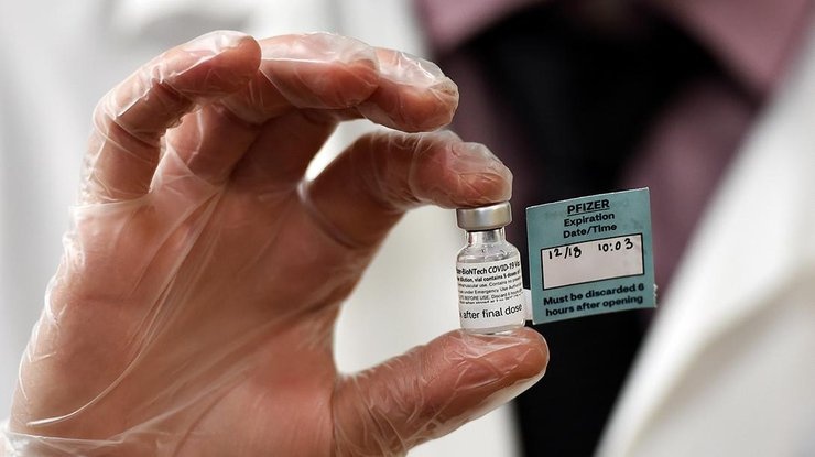 В Pfizer заявляют о необходимости третьей дозы вакцины