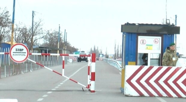 Пограничники рассказали, сколько КПВВ работает на Донбассе