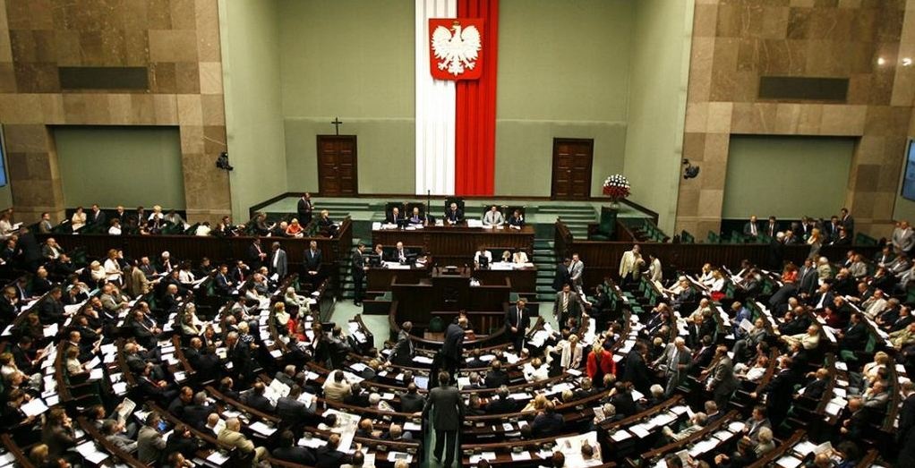 Сенат Польши принял резолюцию по Украине из-за агрессии России