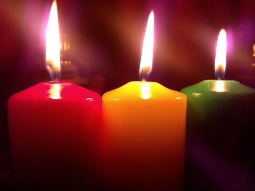 Чтобы навести порядок в амурных делах: обряд на три свечи