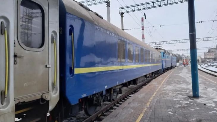 "Укрзализныця" вносит изменения в движения поездов: что нужно знать пассажирам