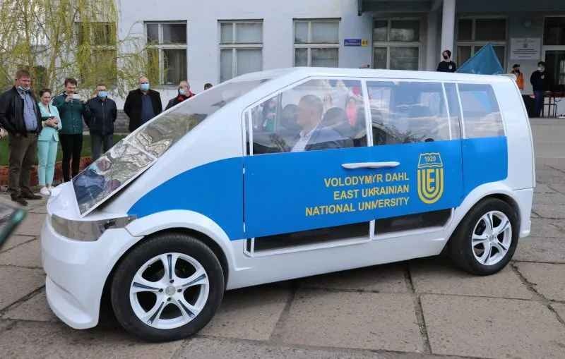 В Украине создали уникальный электромобиль