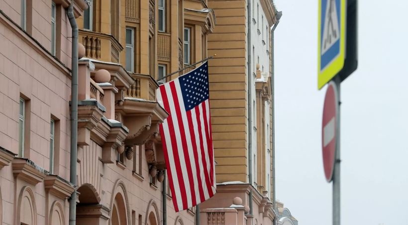 Нечего шастать: США прекращают выдавать визы россиянам