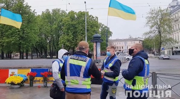 Годовщина трагедии в Одессе: полиция взяла под охрану Куликово поле