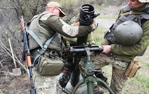 Сепаратисты на Донбассе девять раз обстреляли позиции ВСУ