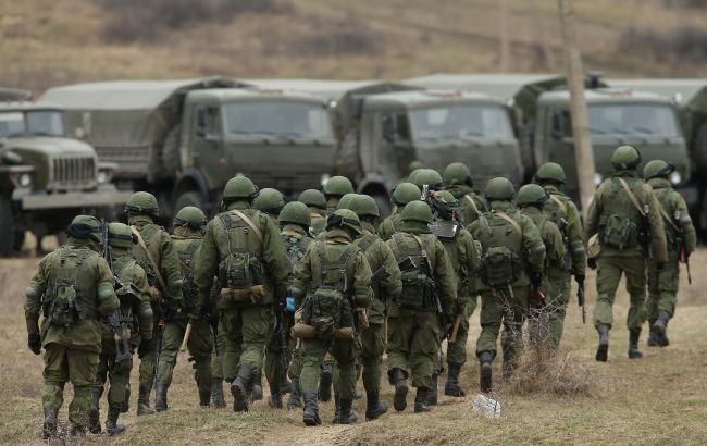 Зеленский признал отвод войск РФ от Украины, но назвал его медленным