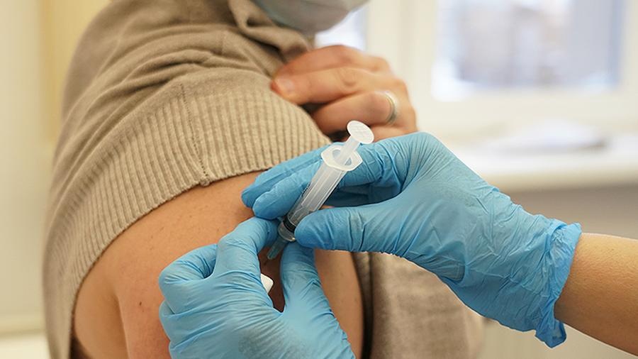 Львовские ученые планируют разработать COVID-вакцину до конца года