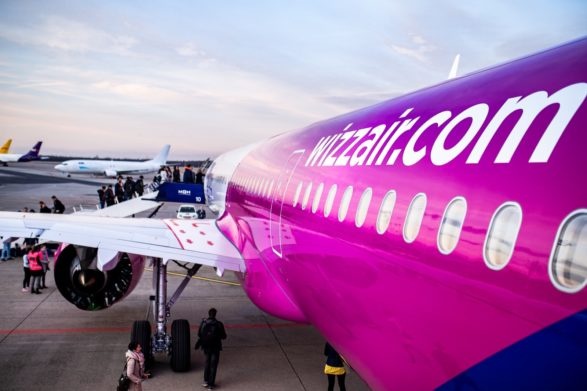 Новые авиарейсы Wizz Air из Украины: названа минимальная цена билетов