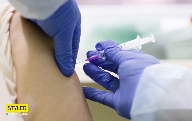 Прививки от коронавируса: о чем надо знать людям с хроническими болезнями