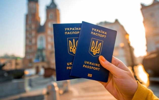 Новые правила въезда в ЕС: когда украинцы смогут попасть в Европу