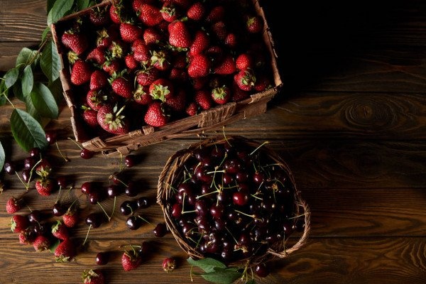 Ранние ягоды в Украине: аграрии пообещали высокие цены