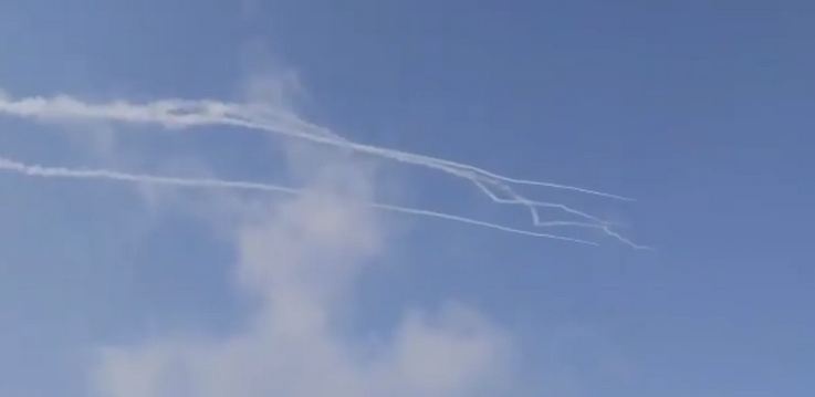 Звучит воздушная тревога: из Газы по Израилю нанесли ракетные удары