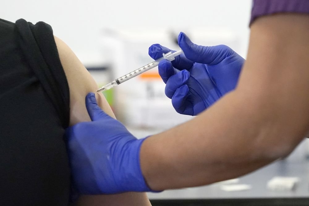 В Нью-Йорке пункты вакцинации от COVID-19 появятся в метро