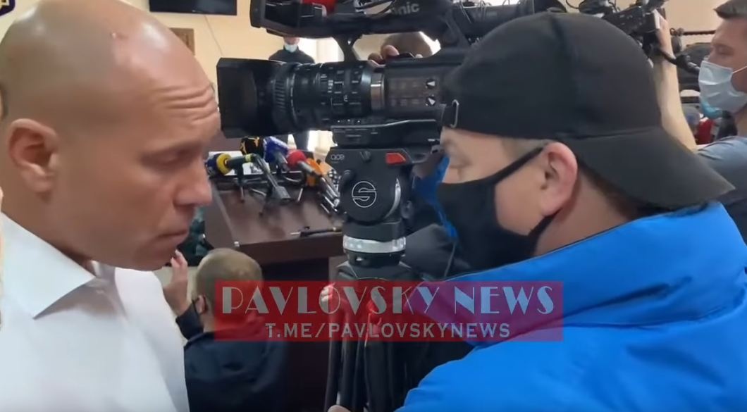 Скучный суд над Медведчуком Кива "украсил" яркими скандалами
