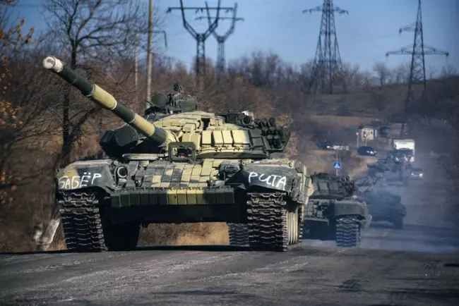 Наблюдатели ОБСЕ заметили на Донбассе тяжелое вооружение: где видели танки