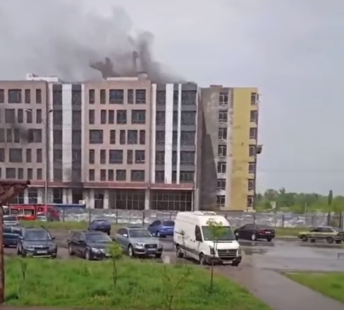 В Киеве вспыхнул пожар в одной из квартир новостройки