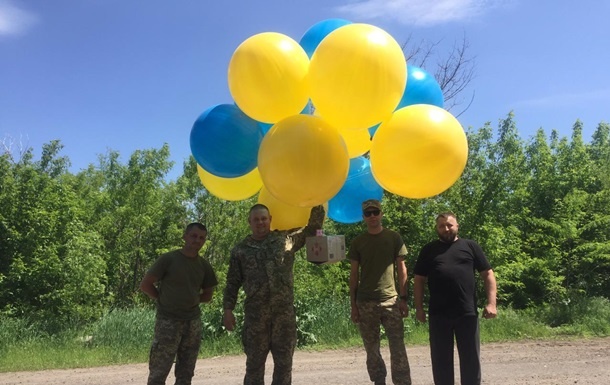 Украинские военные отправили на воздушных шарах листовки в сторону Донецка