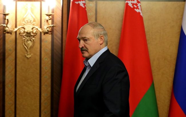 Режим Лукашенко превратился в международную угрозу - Bloomberg