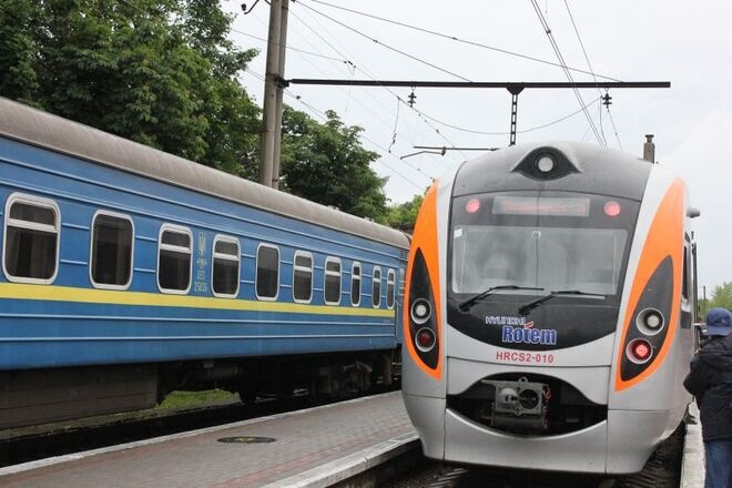 "Укрзализныця" восстанавливает железнодорожное сообщение с ЕС