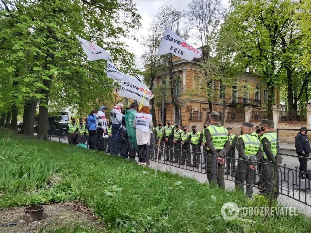 В Киеве "ФОПы" требовали от Блинкена повлиять на Зеленского