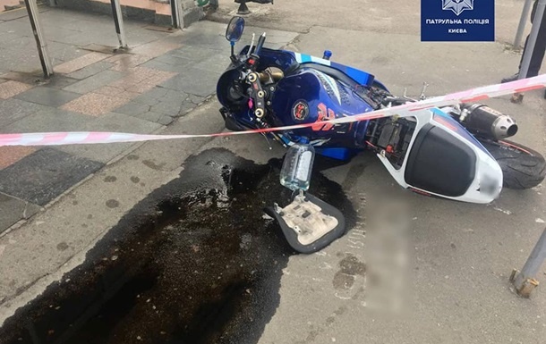 В Киеве пьяный байкер потерял пассажира и пытался сбежать от копов