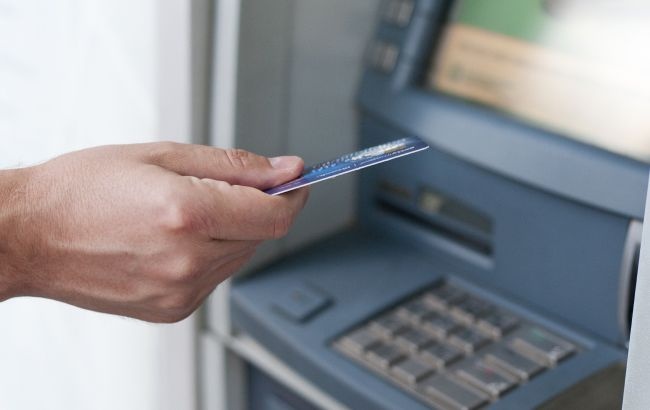 Названы ошибки, которые при пользовании банкоматами делают чаще всего украинцы