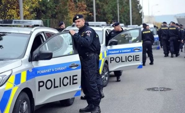 Спецоперация в Чехии "Кличко": полиция задержала украинцев