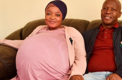 В ЮАР женщина родила сразу 10 детей: семь мальчиков и трех девочек