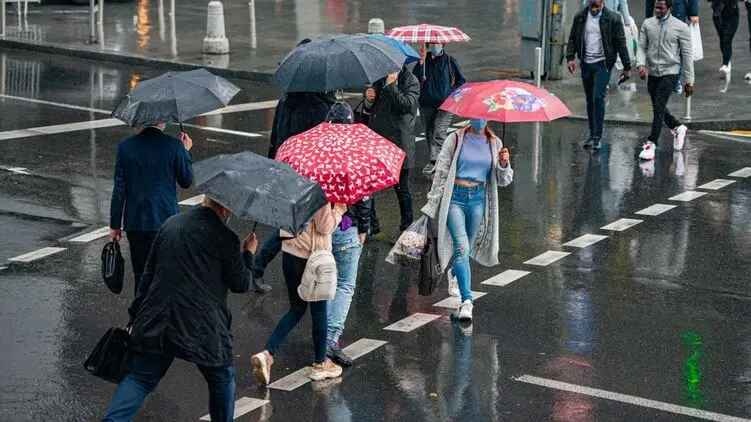 Дожди и похолодание: прогноз погоды в Украине на выходные